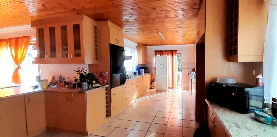 3 Bedroom Property for Sale in Firlands Western Cape